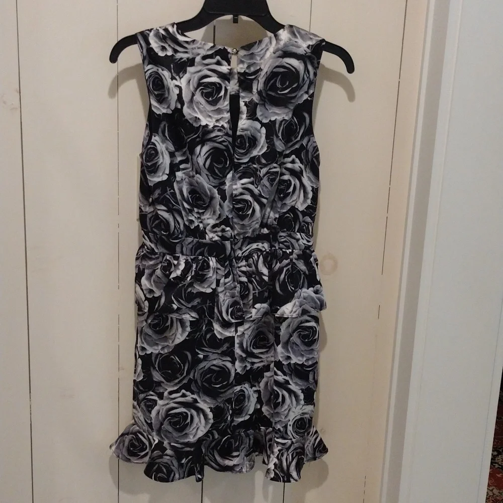 Kate Young Black & white Rose Ruffle Peplum dress - Picture 4 of 6